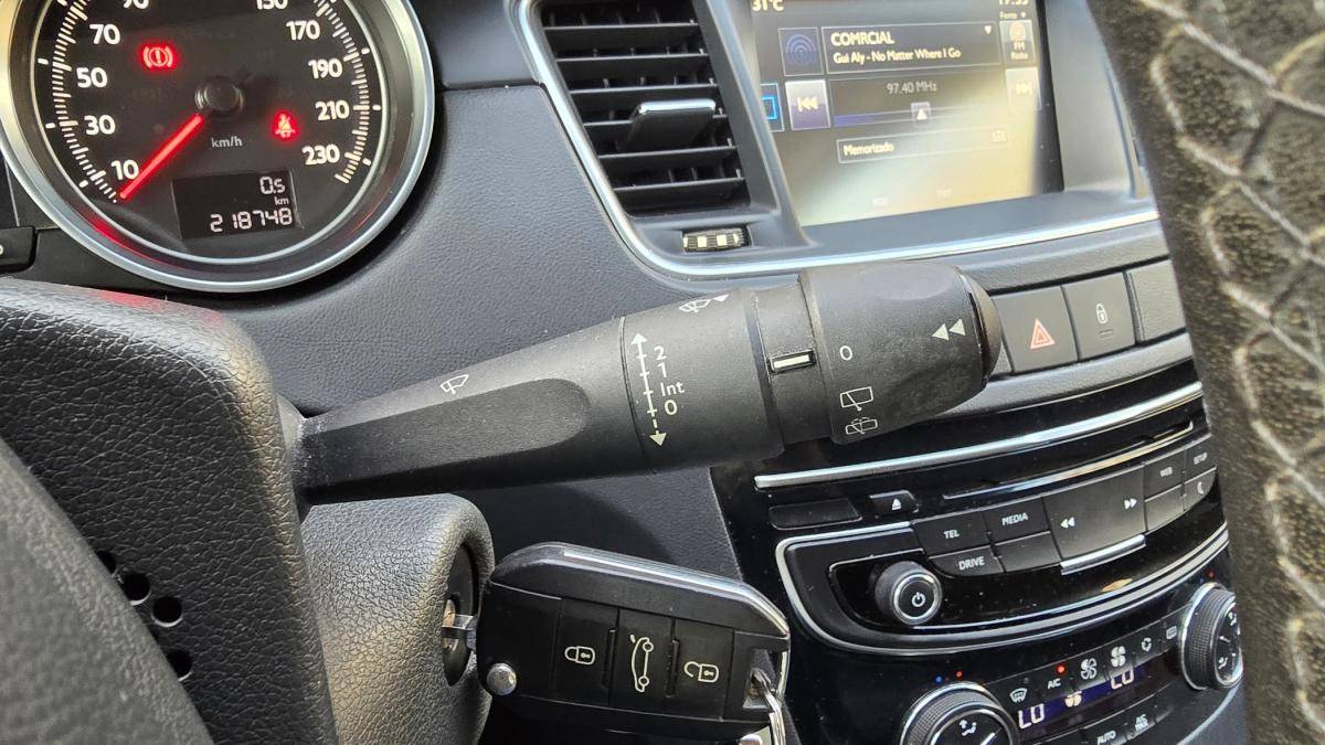 peugeot-508-sw-2015-diesel-1560cc