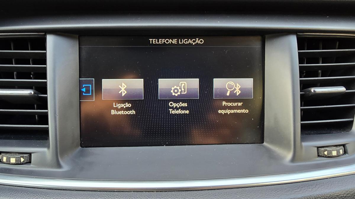 peugeot-508-sw-2015-diesel-1560cc