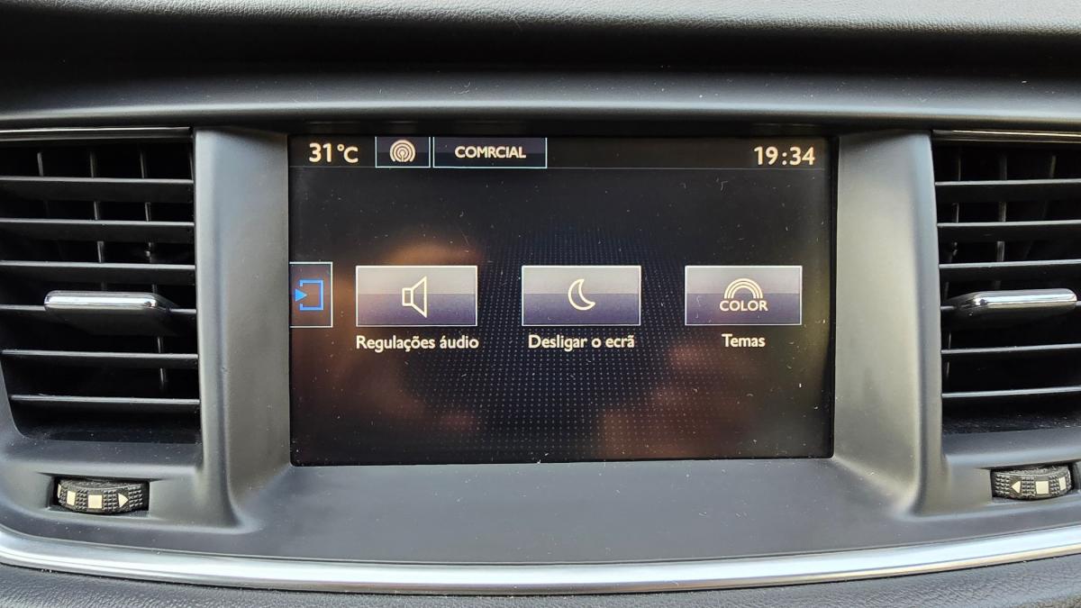 peugeot-508-sw-2015-diesel-1560cc
