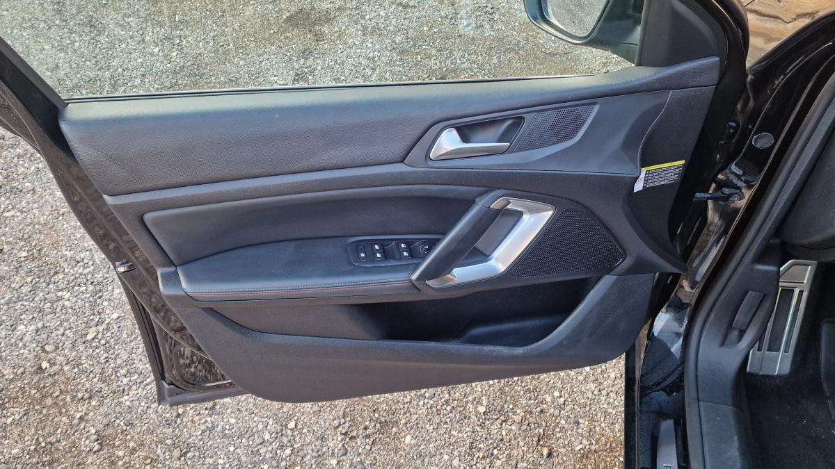 peugeot-308-sw-2020-diesel-1499cc