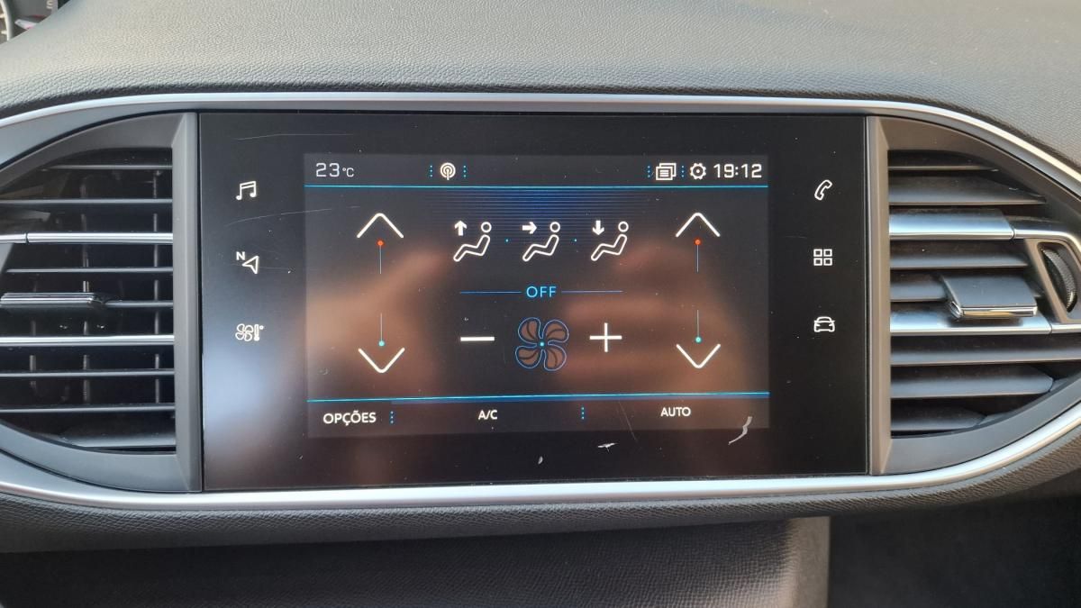 peugeot-308-sw-2020-diesel-1499cc