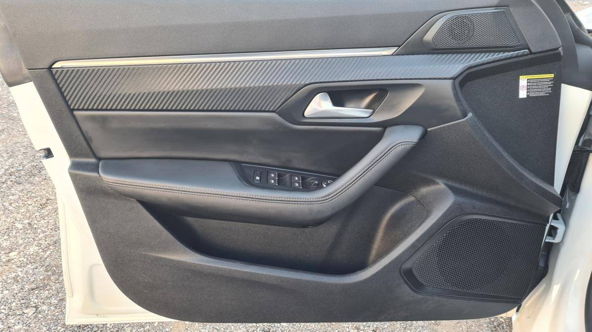 peugeot-508-sw-2019-diesel-1499cc