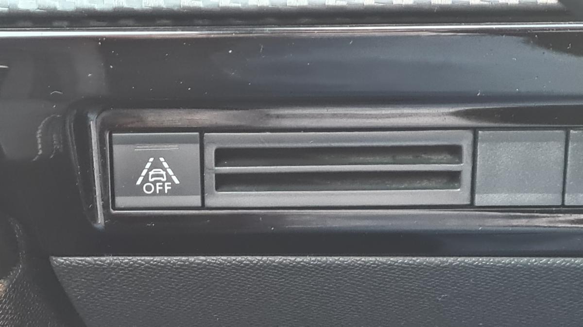 peugeot-508-sw-2019-diesel-1499cc