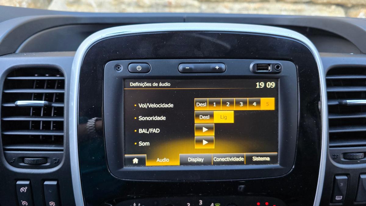 renault-trafic-2020-diesel-1997cc