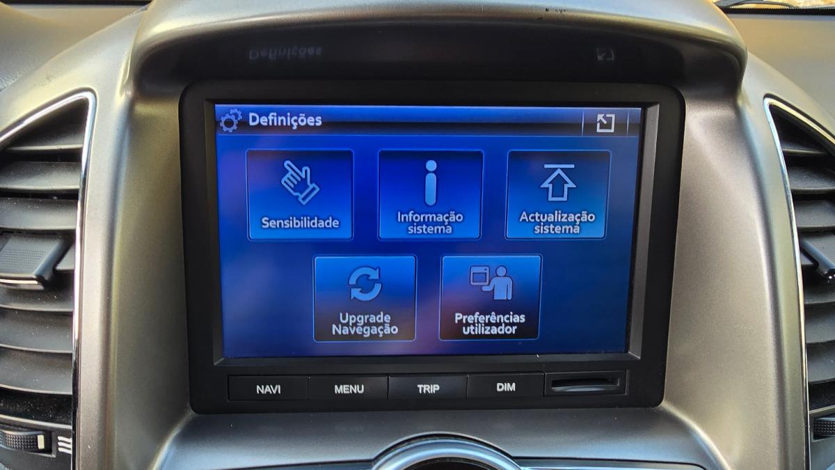 chevrolet-captiva-2011-diesel-2231cc