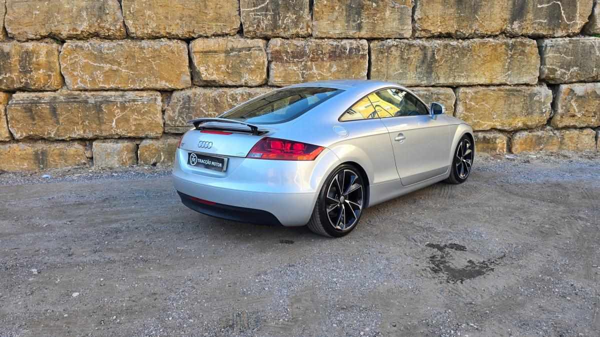 audi-tt-2009-gasolina-1984cc