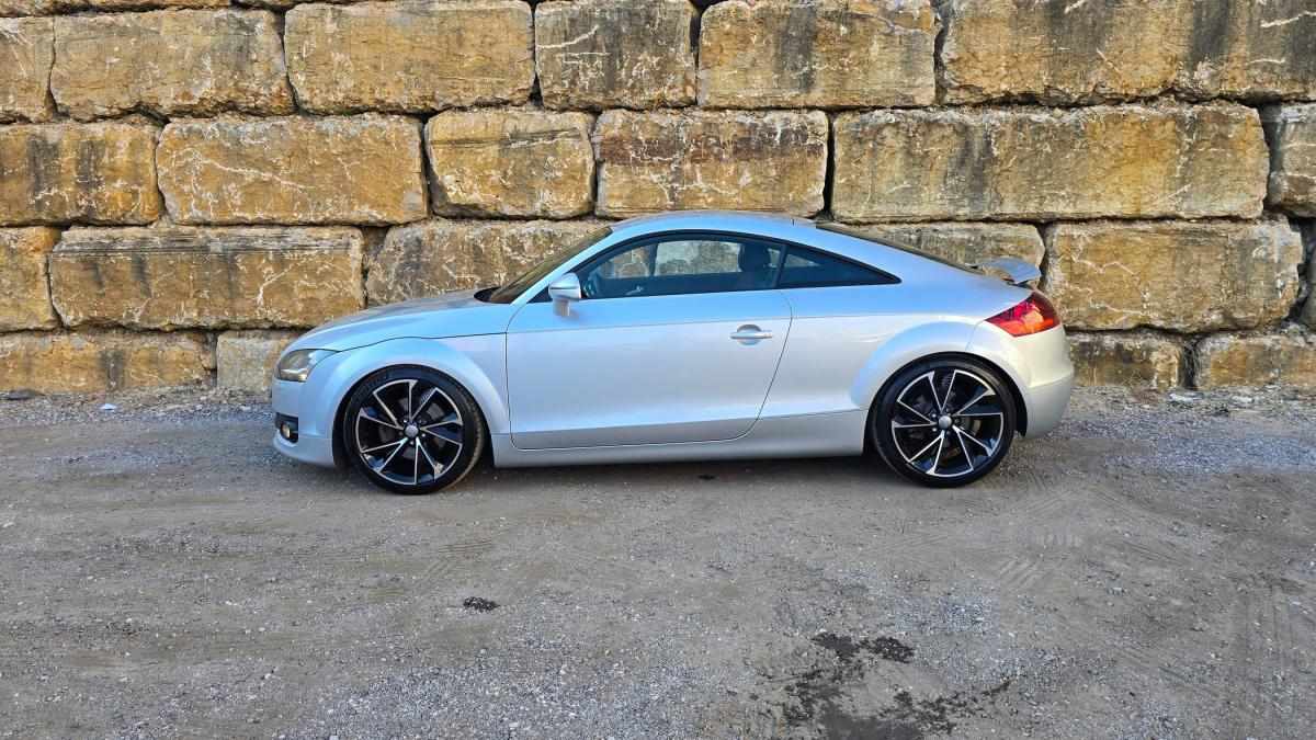 audi-tt-2009-gasolina-1984cc