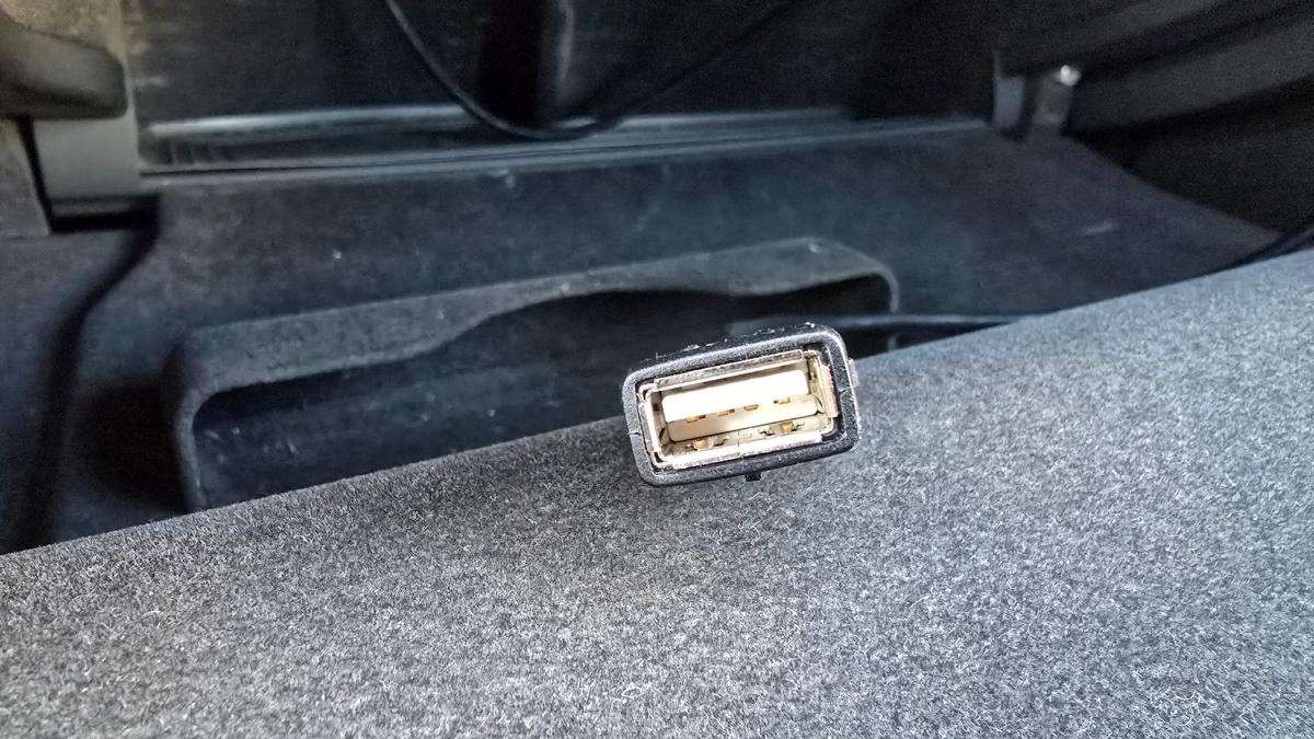 audi-tt-2009-gasolina-1984cc