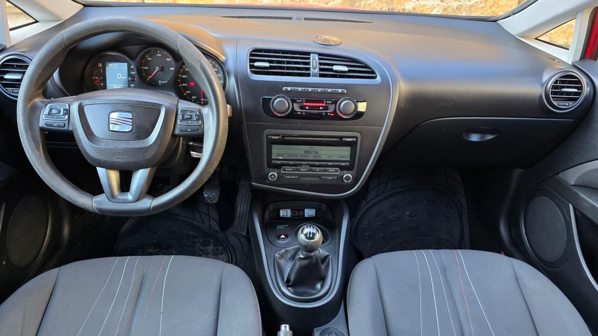 seat-leon-2011-diesel-1598cc