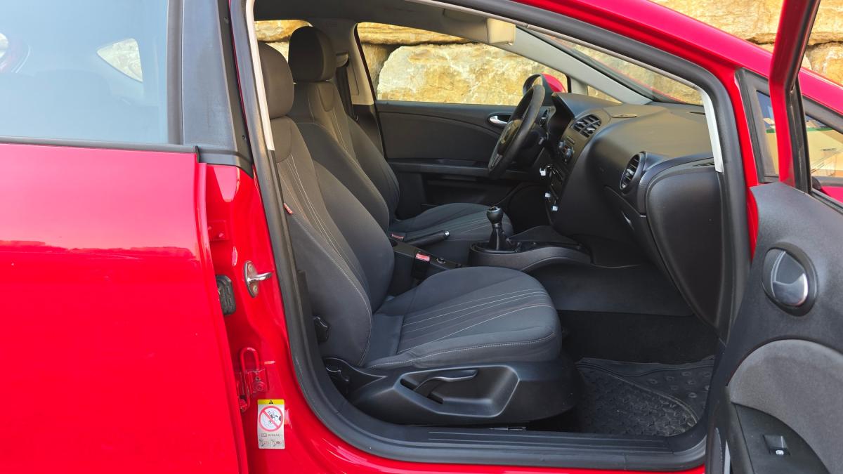 seat-leon-2011-diesel-1598cc