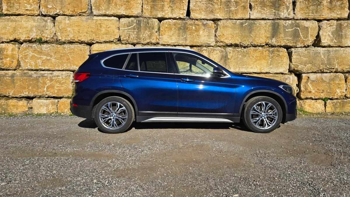 bmw-x1-2020-hibrido-a-gasolina-1499cc
