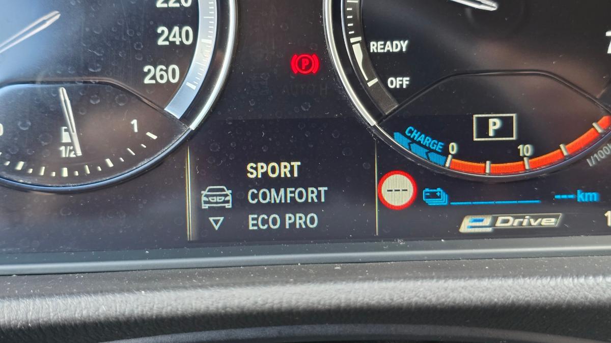 bmw-x1-2020-hibrido-a-gasolina-1499cc