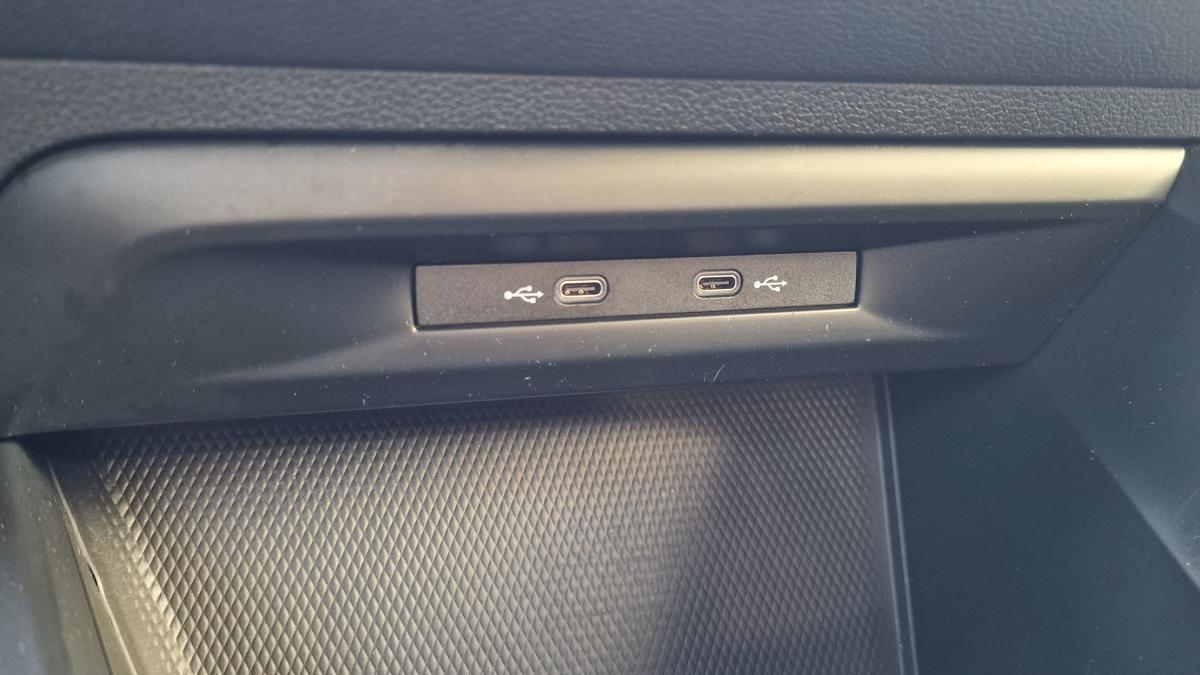 volkswagen-golf-2022-hibrido-a-gasolina-1395cc