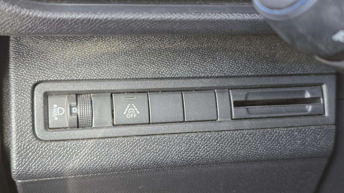 peugeot-3008-2021-diesel-1499cc