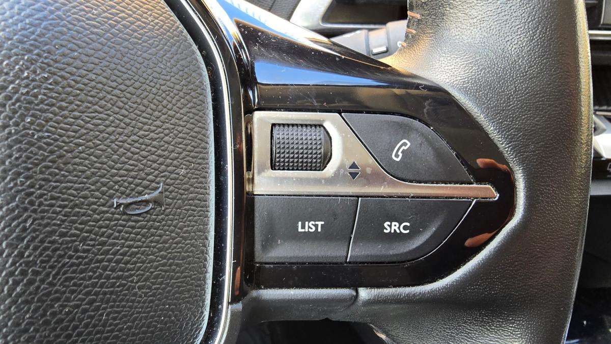 peugeot-3008-2021-diesel-1499cc
