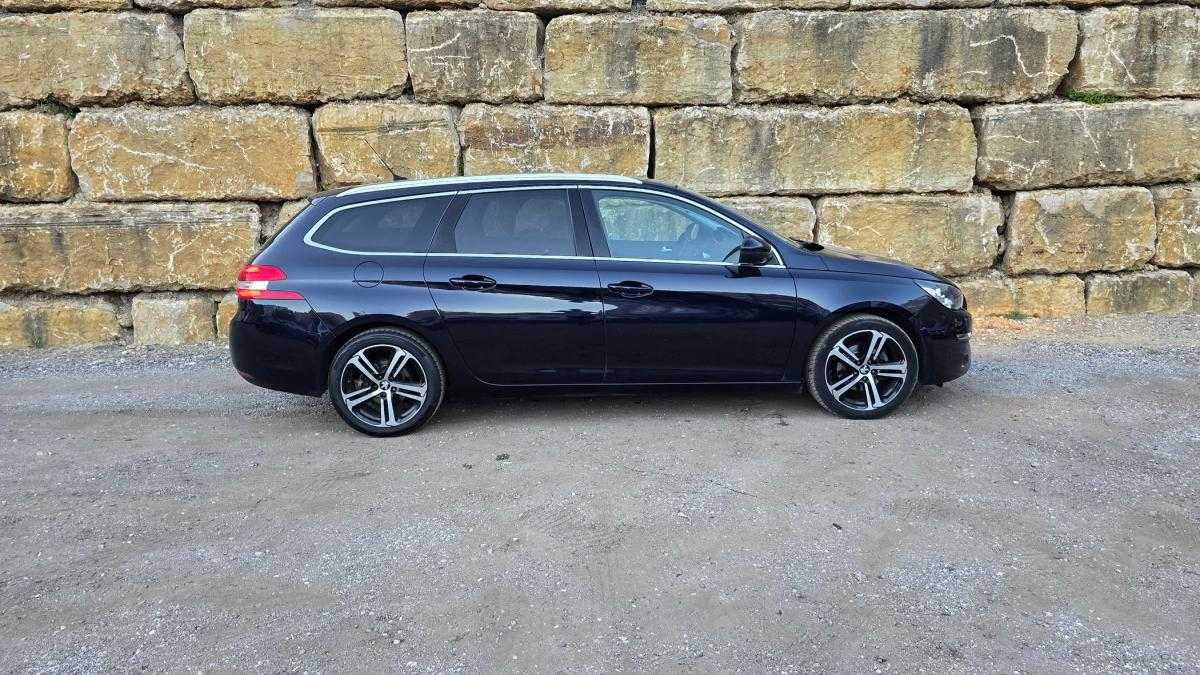 peugeot-308-sw-2015-diesel-1560cc