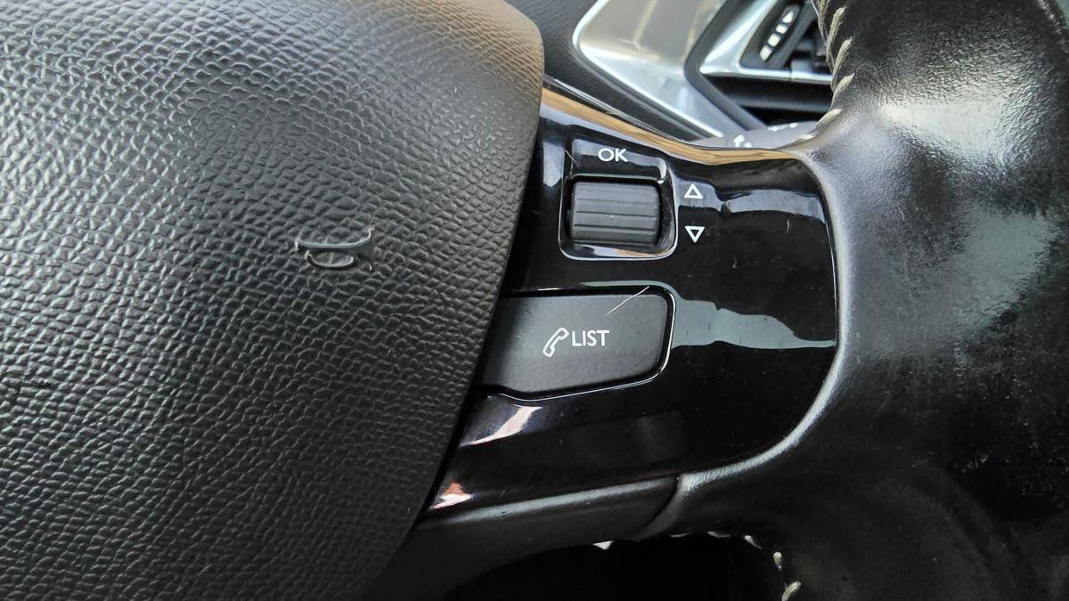 peugeot-308-sw-2015-diesel-1560cc