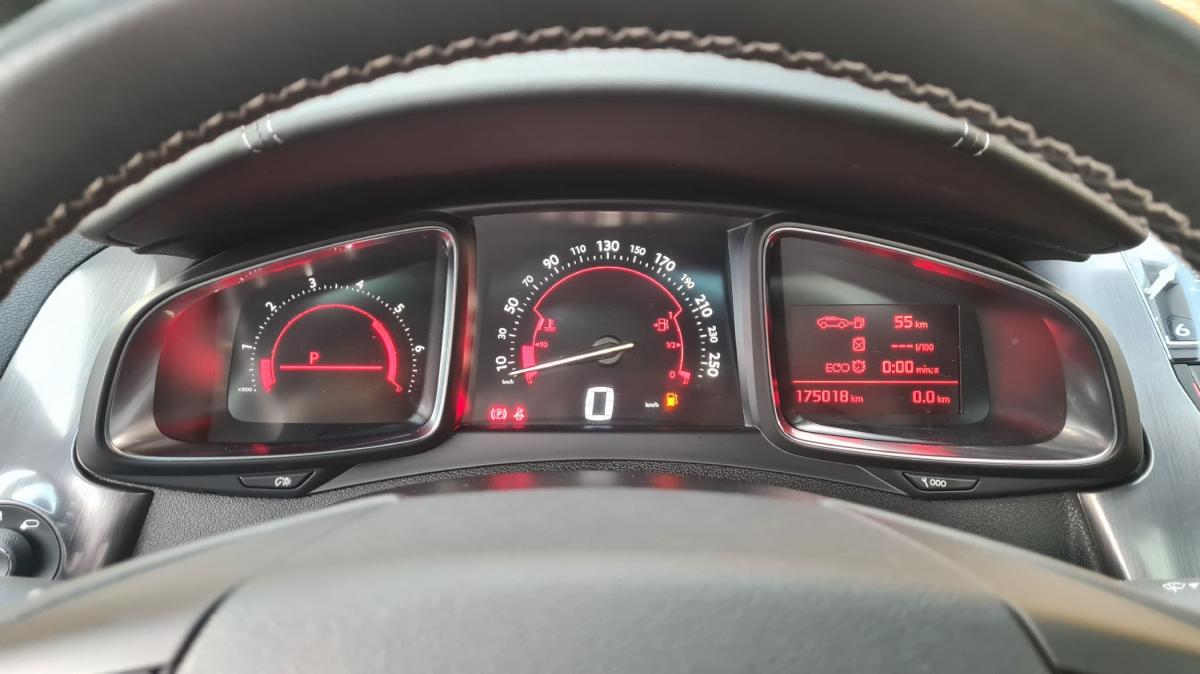 ds-ds-5-2017-diesel-1997cc