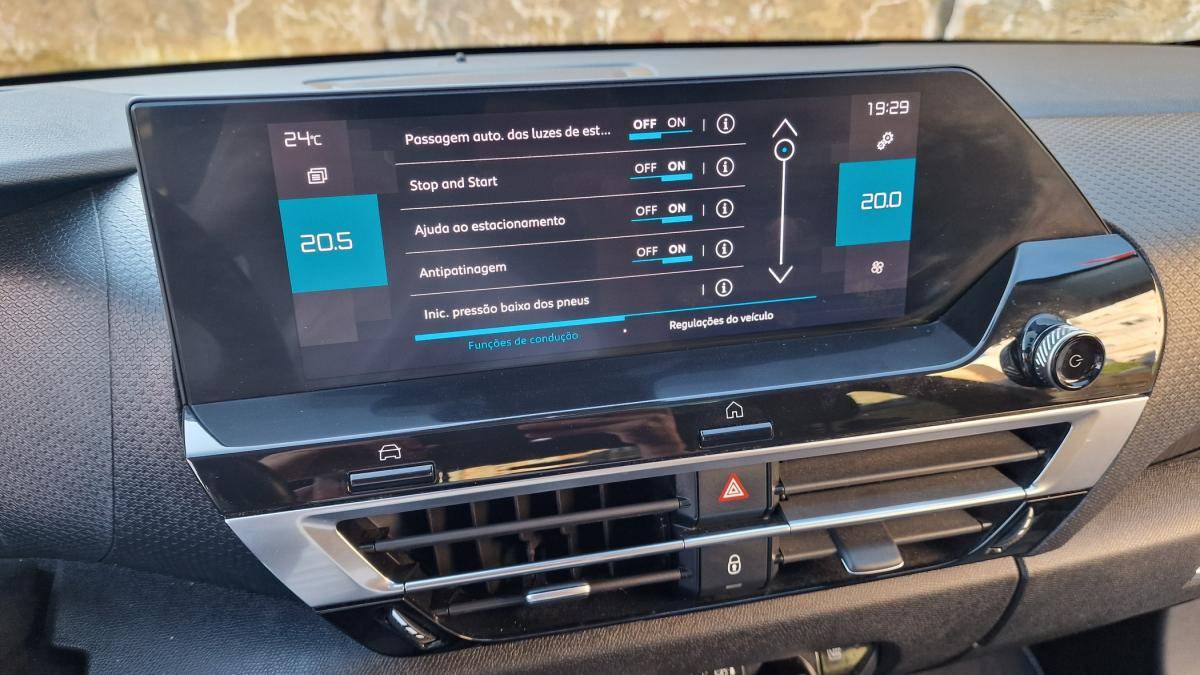 citroen-c4-2022-diesel-1499cc