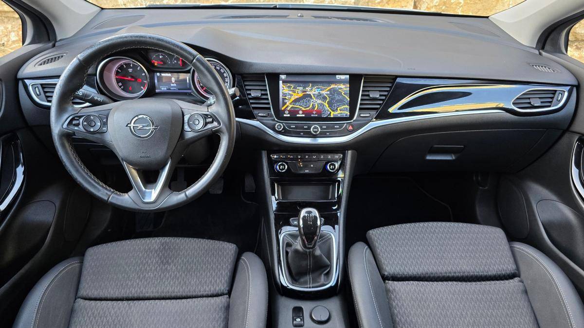 opel-astra-2019-gasolina-999cc