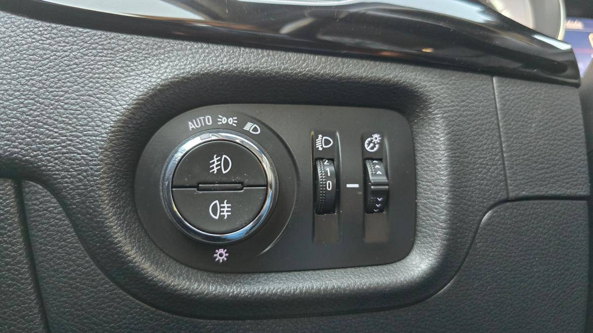 opel-astra-2019-gasolina-999cc