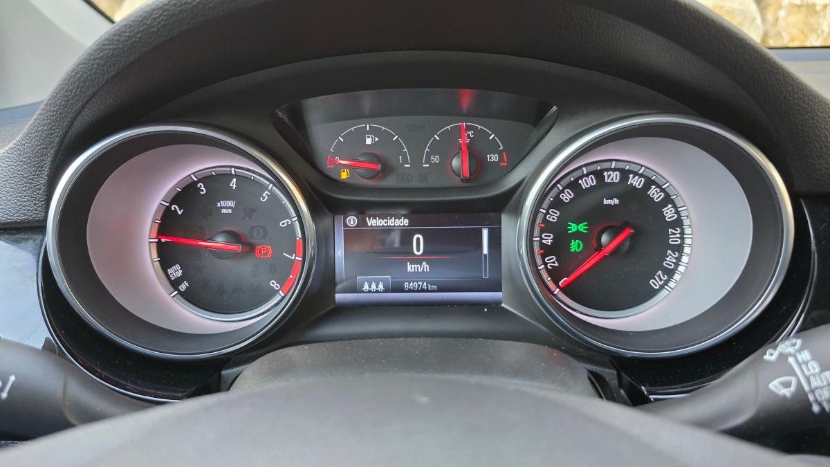 opel-astra-2019-gasolina-999cc