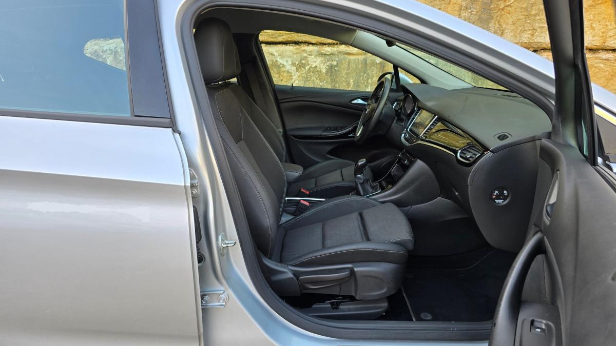 opel-astra-2019-gasolina-999cc