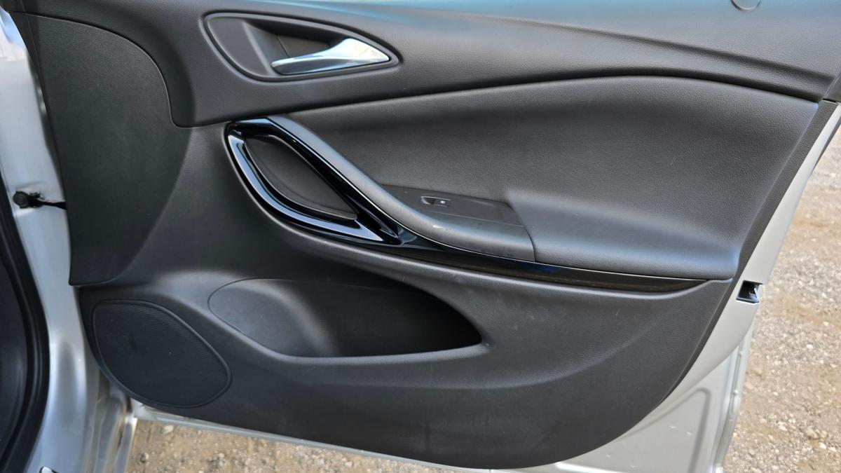 opel-astra-2019-gasolina-999cc