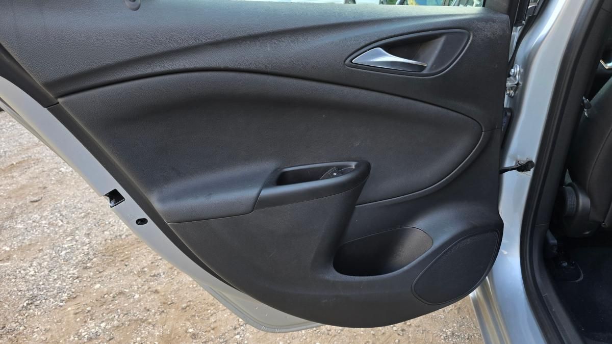 opel-astra-2019-gasolina-999cc