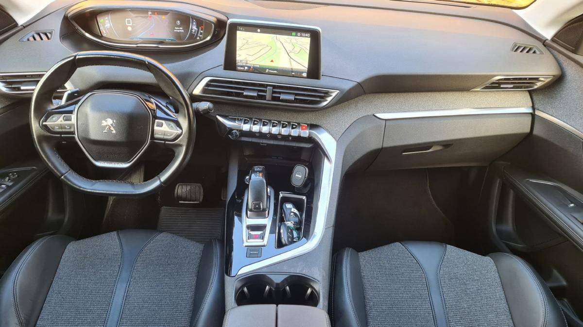 peugeot-5008-2019-diesel-1499cc