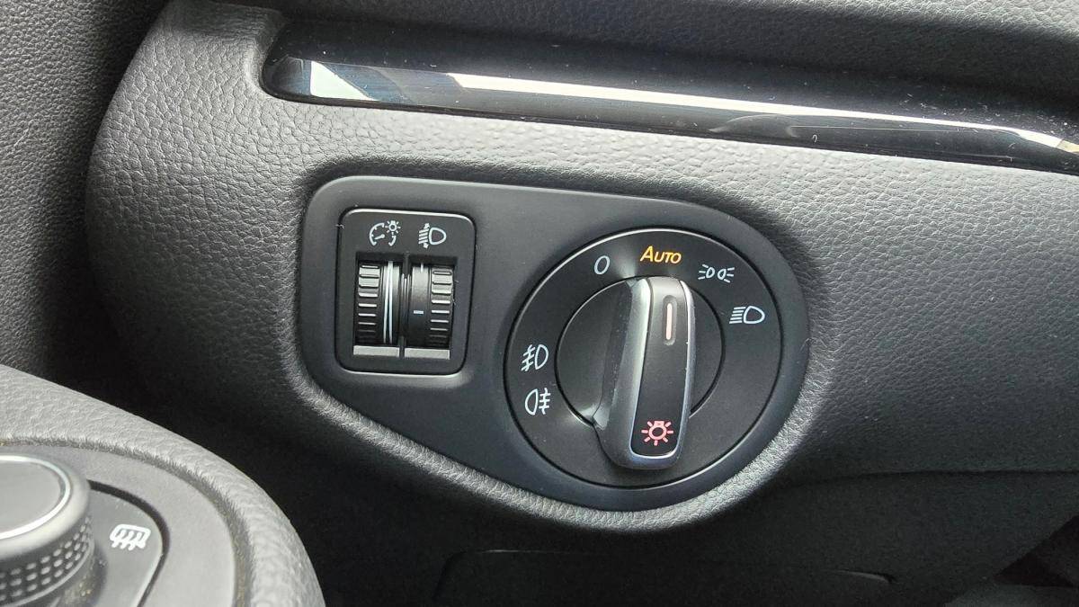 volkswagen-sharan-2017-diesel-1968cc