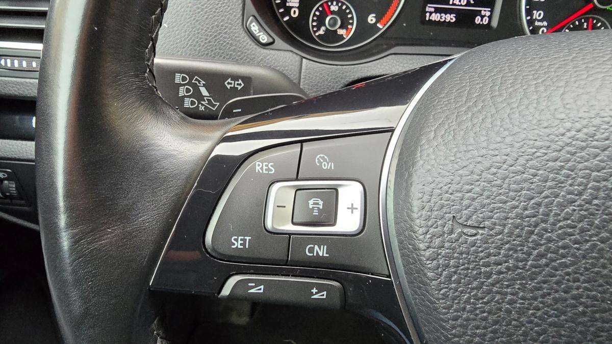 volkswagen-sharan-2017-diesel-1968cc