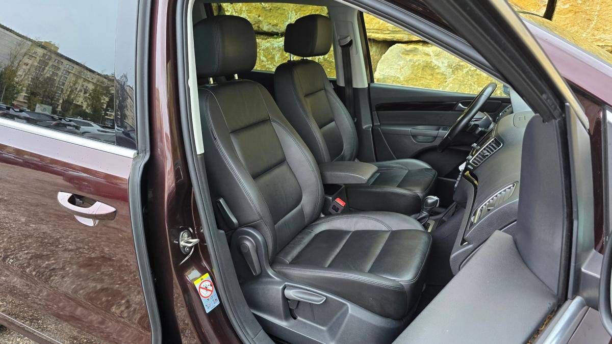 volkswagen-sharan-2017-diesel-1968cc