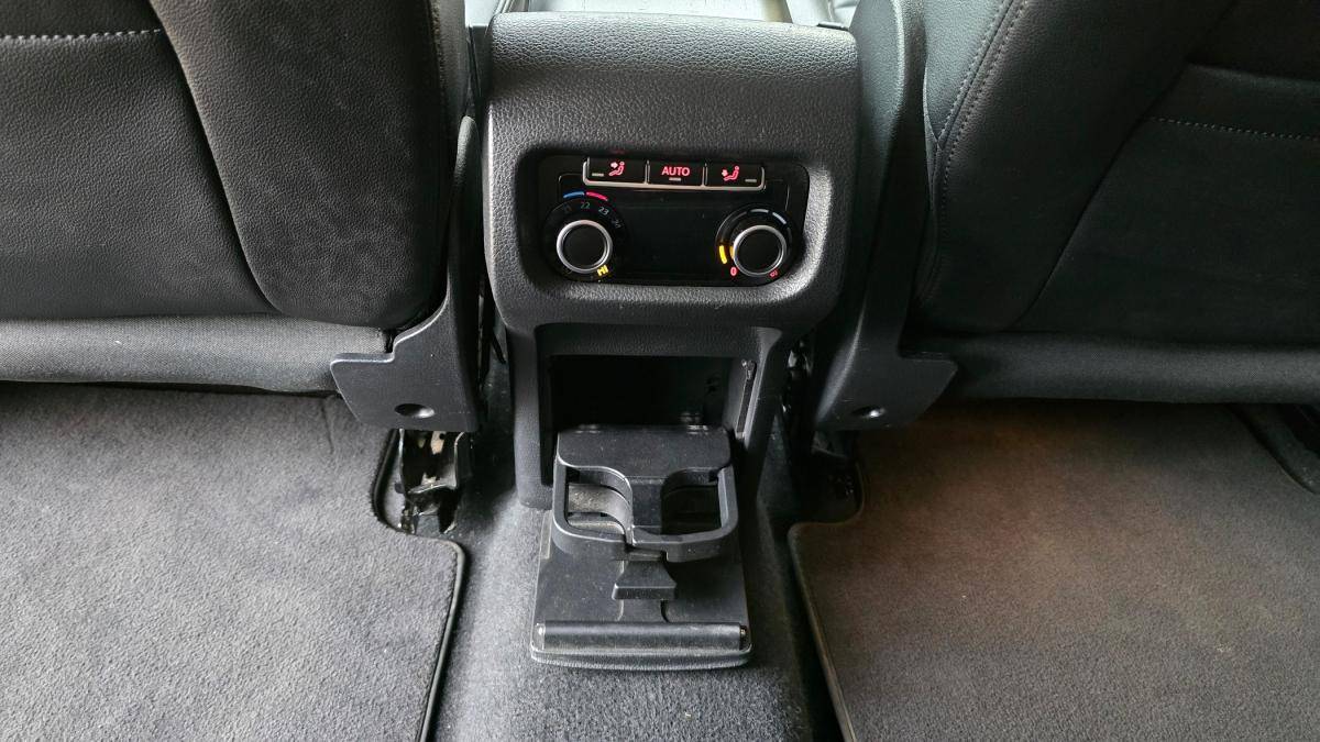 volkswagen-sharan-2017-diesel-1968cc