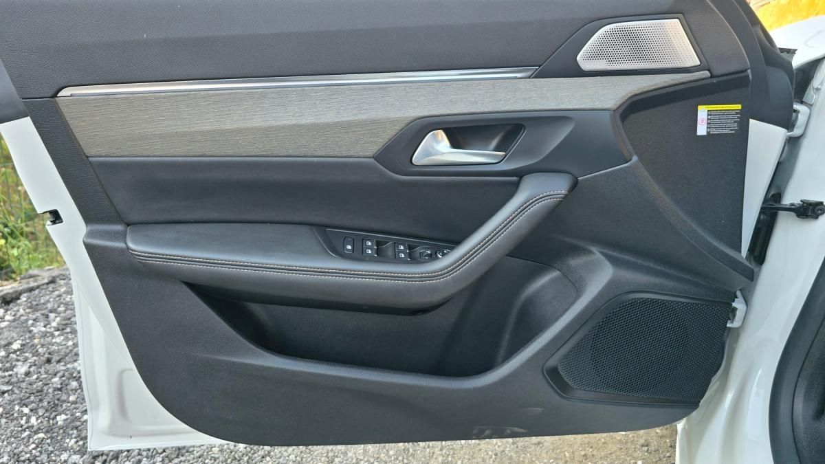 peugeot-508-2022-hibrido-a-gasolina-1598cc
