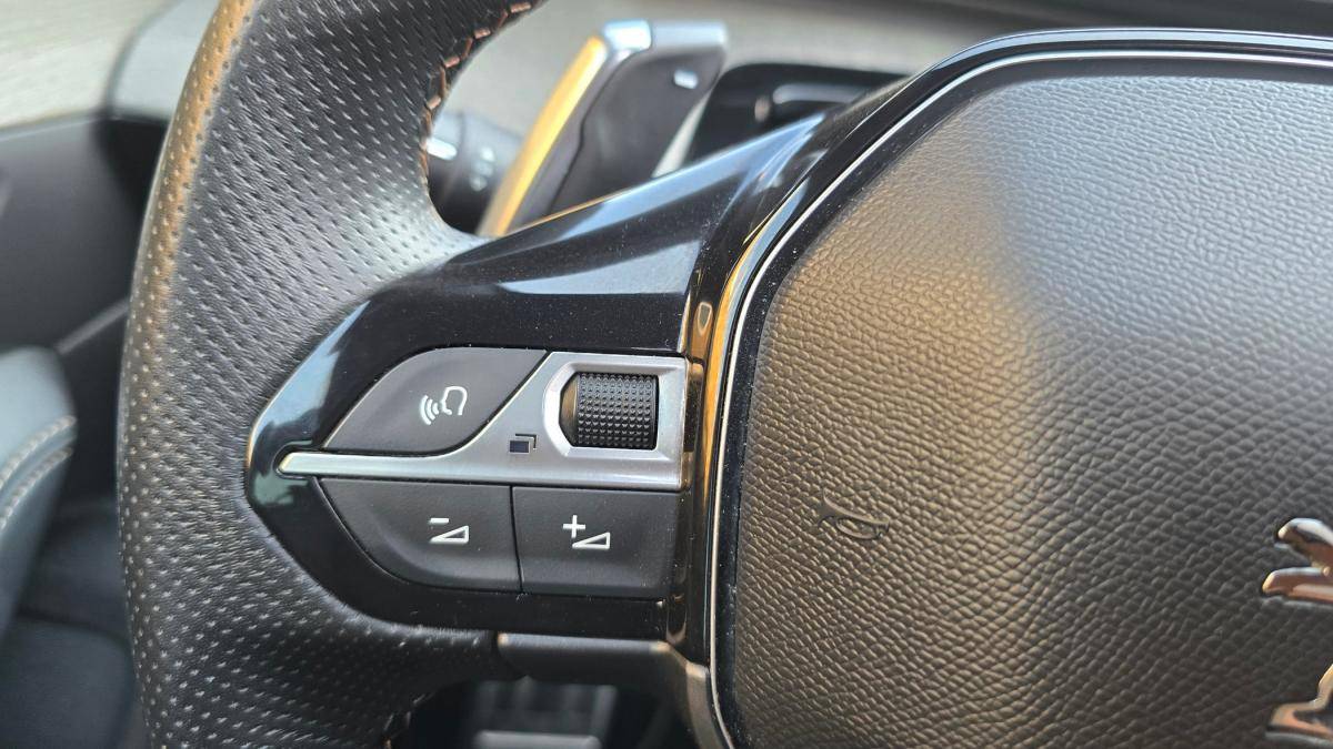 peugeot-508-2022-hibrido-a-gasolina-1598cc