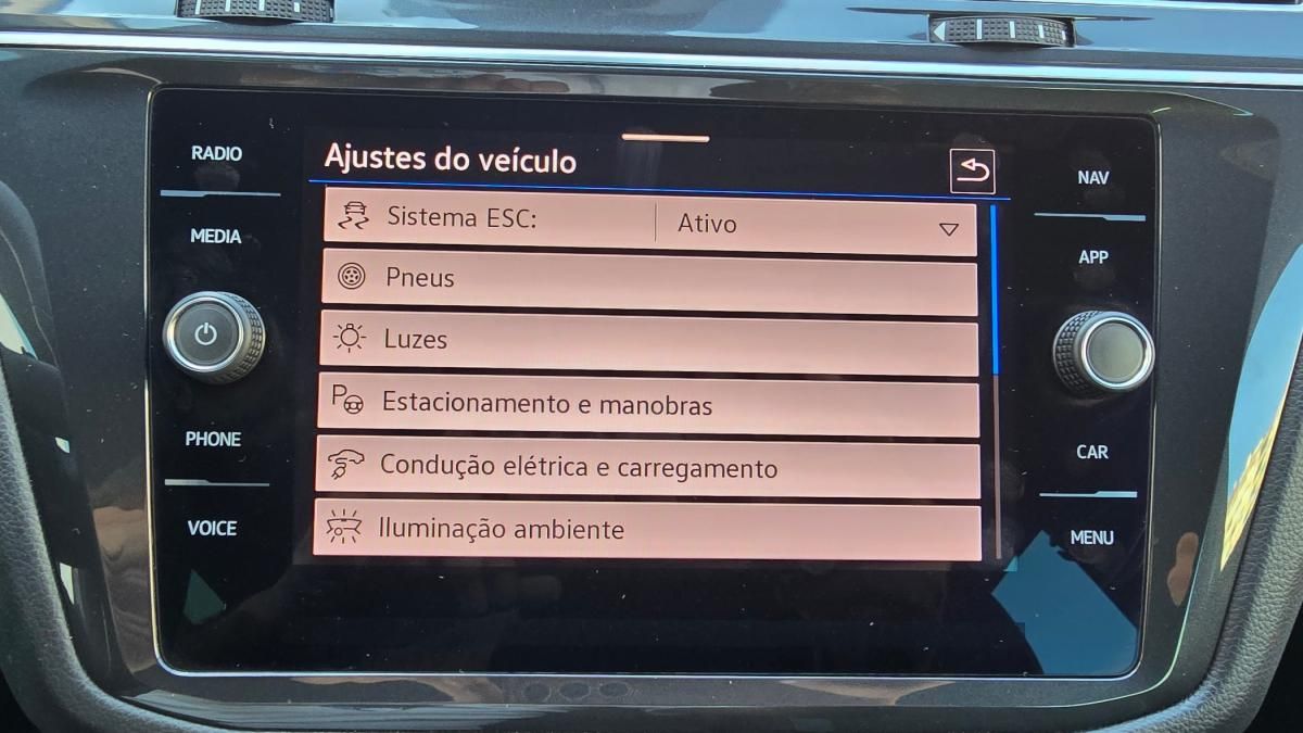 volkswagen-tiguan-2023-hibrido-a-gasolina-1395cc