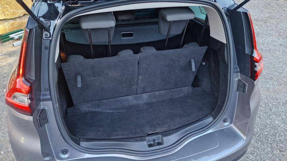 renault-grand-scenic-2019-diesel-1750cc