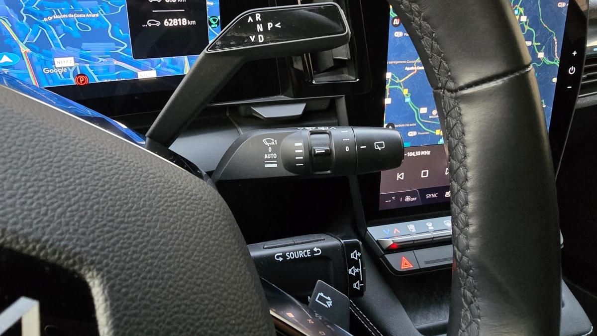 renault-megane-e-tech-2023-eletrico-0cc