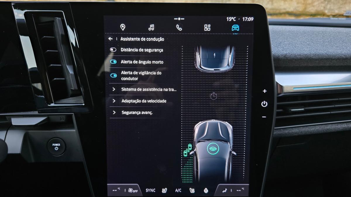 renault-megane-e-tech-2023-eletrico-0cc