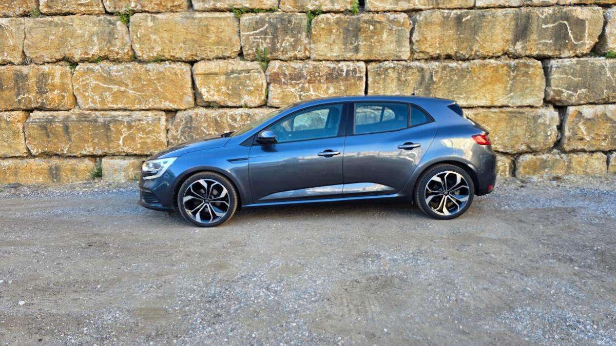 renault-megane-2016-diesel-1461cc
