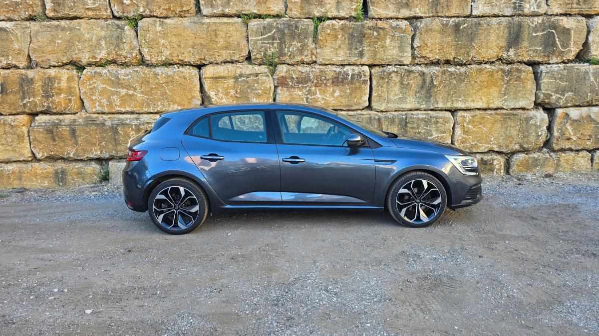 renault-megane-2016-diesel-1461cc