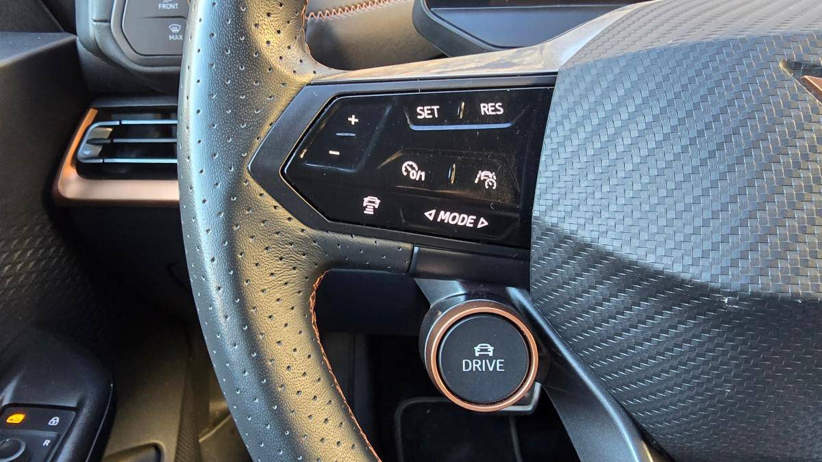 cupra-born-2023-eletrico-0cc