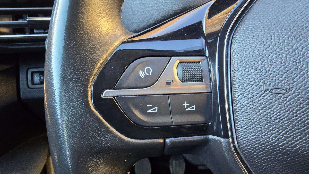 peugeot-3008-2021-diesel-1499cc
