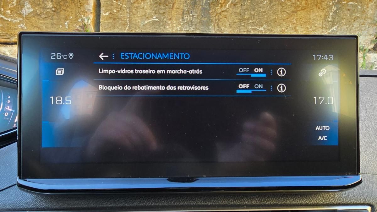 peugeot-3008-2021-diesel-1499cc