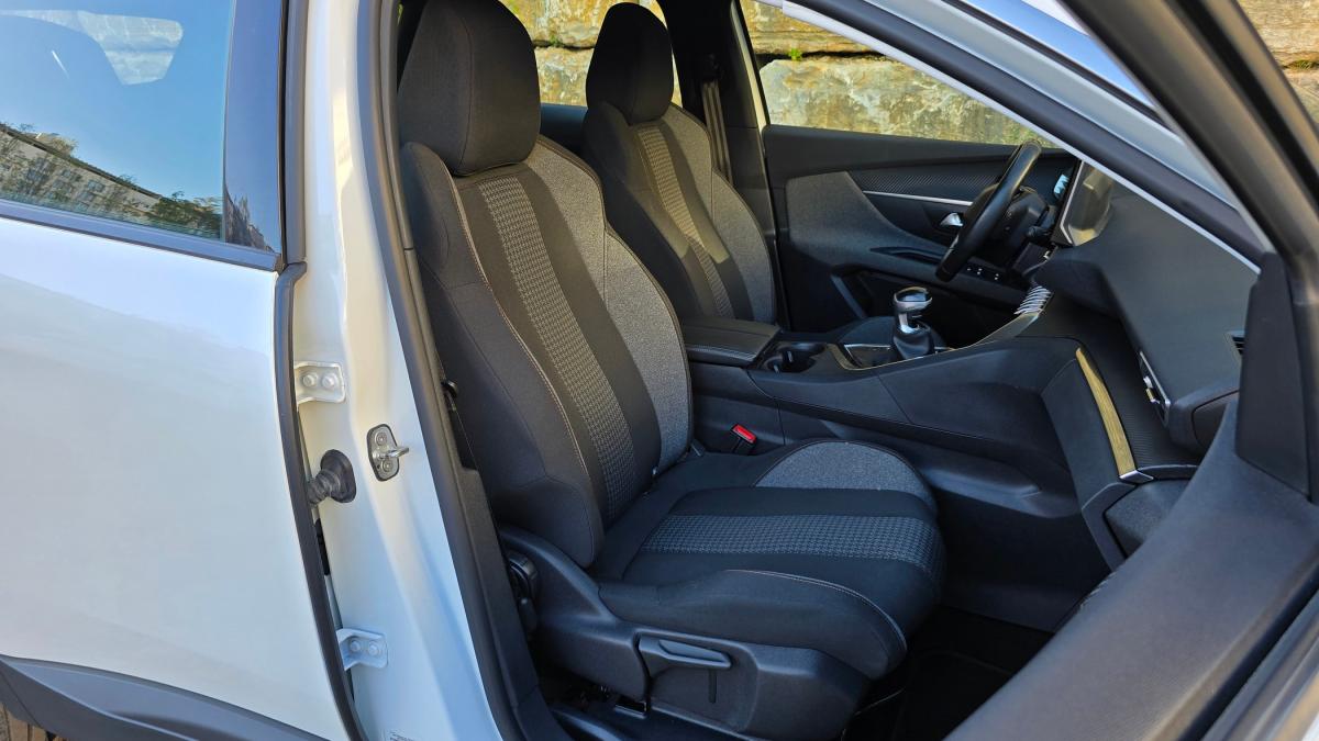 peugeot-3008-2021-diesel-1499cc