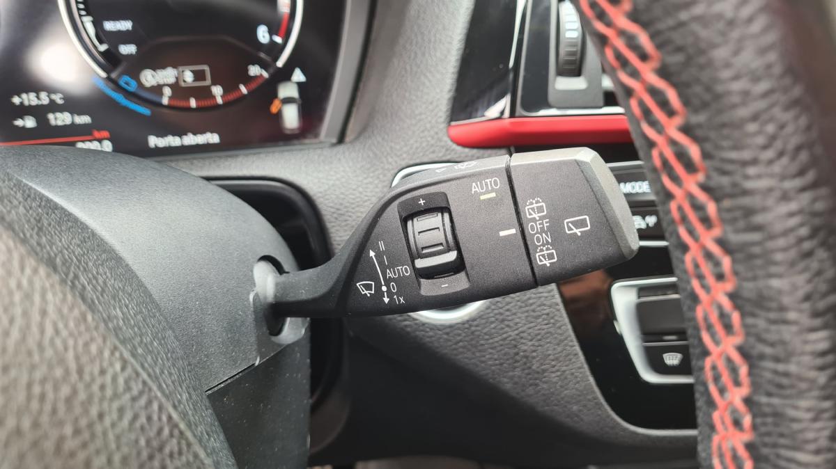 bmw-serie-1-118d-2017-diesel-1995cc