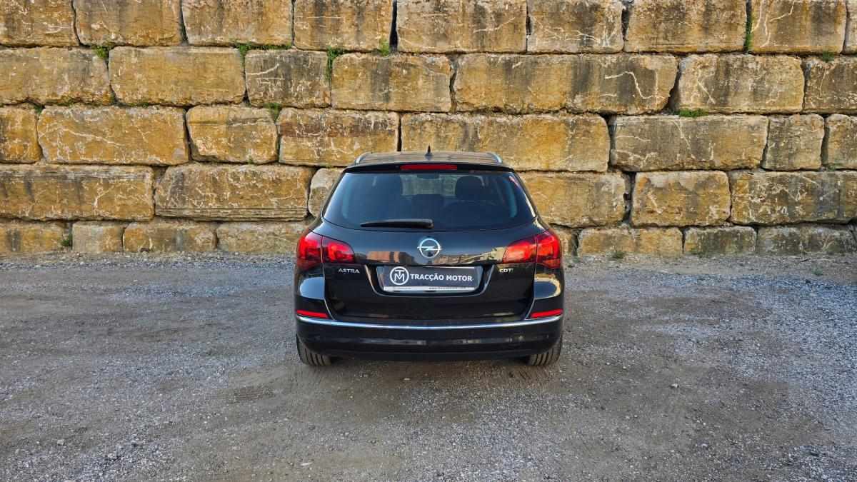 opel-astra-sport-tourer-2016-diesel-1598cc