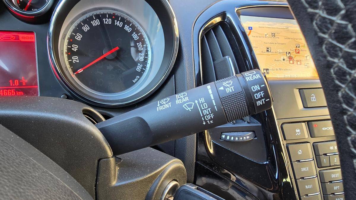 opel-astra-sport-tourer-2016-diesel-1598cc