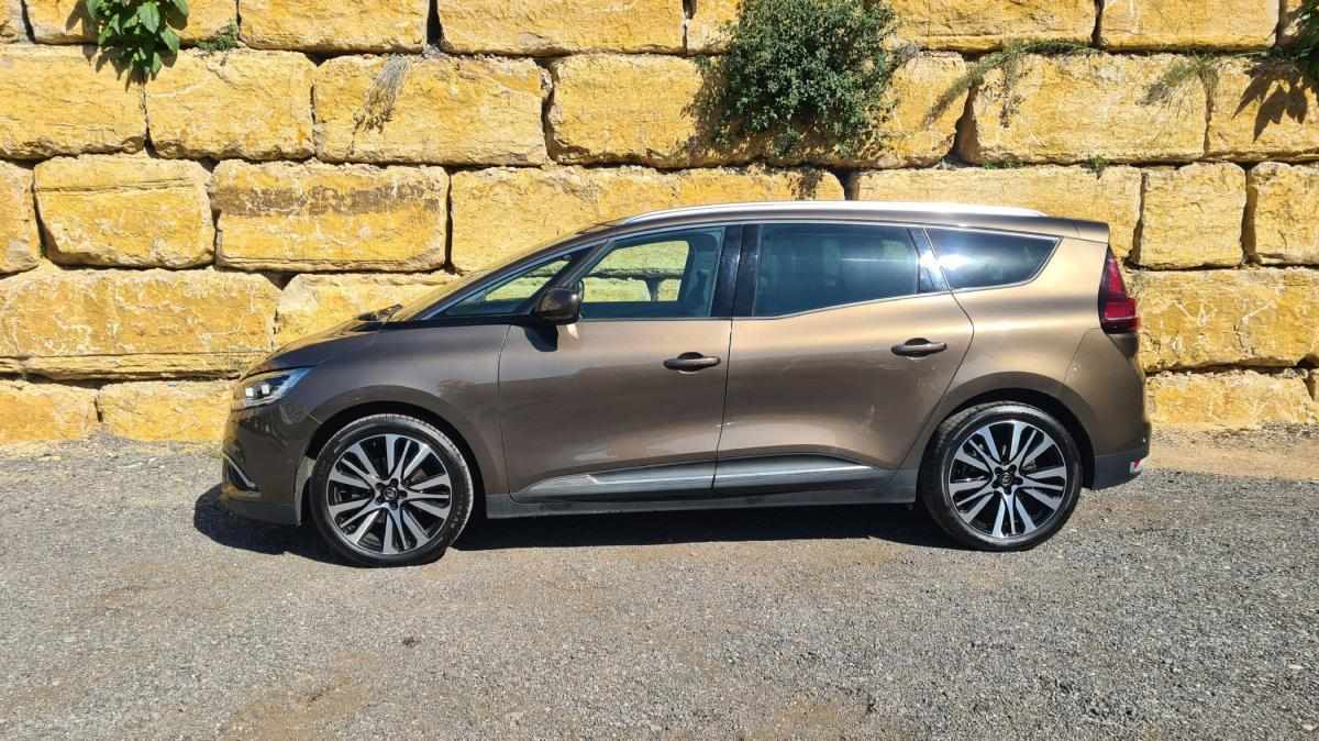 renault-grand-scenic-2018-diesel-1461cc